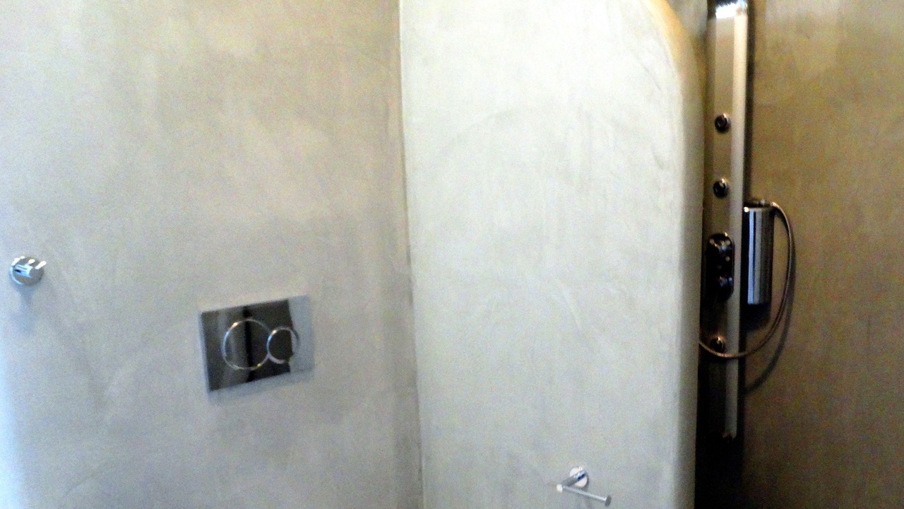 Photo of Bathroom in Fira