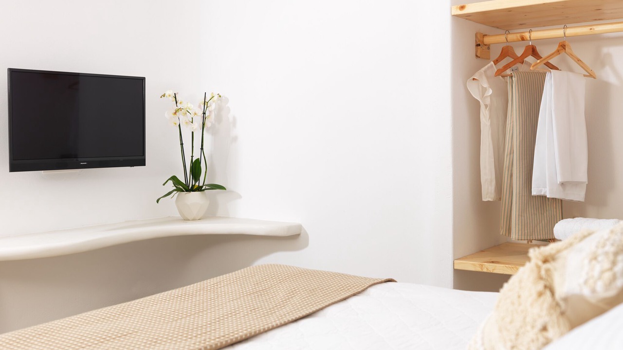 Photo of Bedroom in Messaria