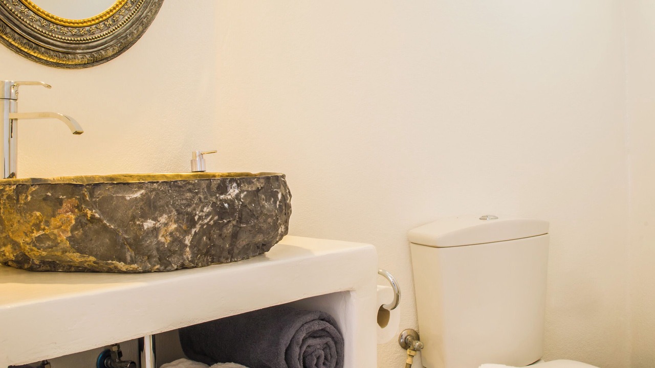 Photo of Bathroom in Akrotiri