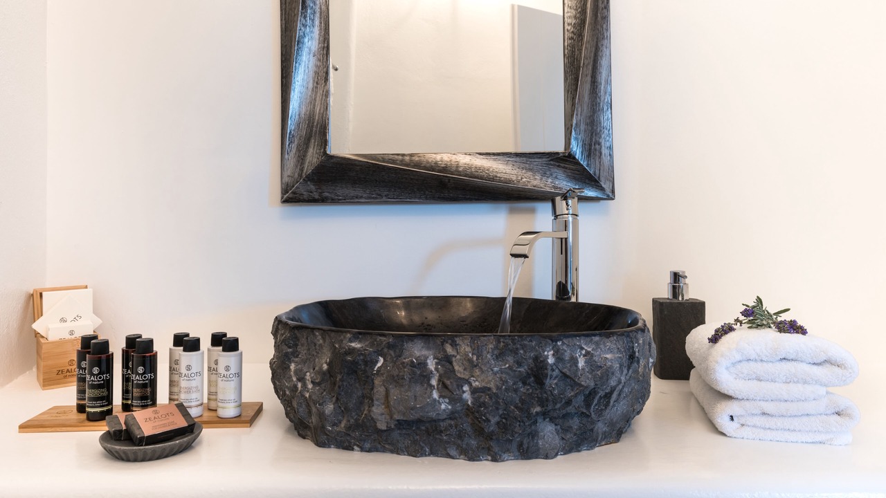 Photo of Bathroom in Akrotiri