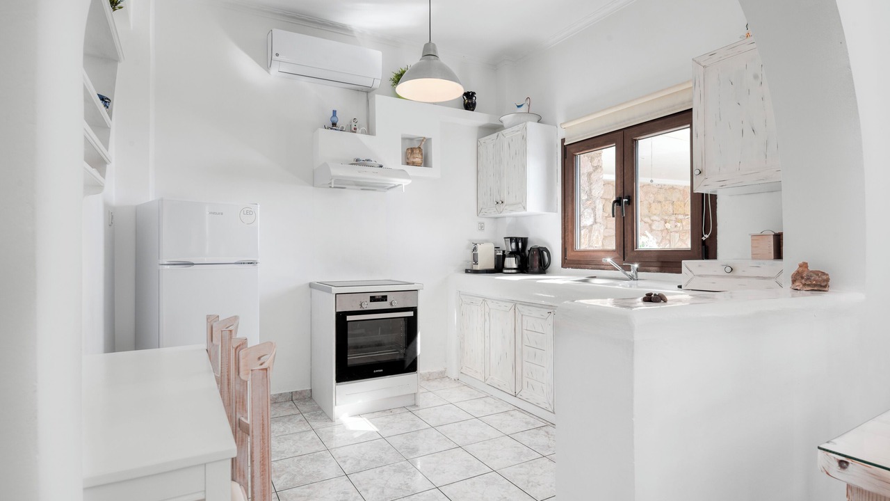 Photo of Kitchen in Vourvoulos