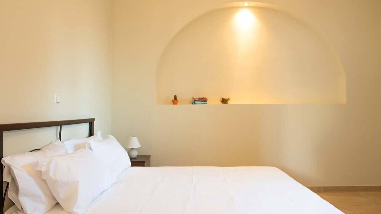 Photo of Bedroom in Fira