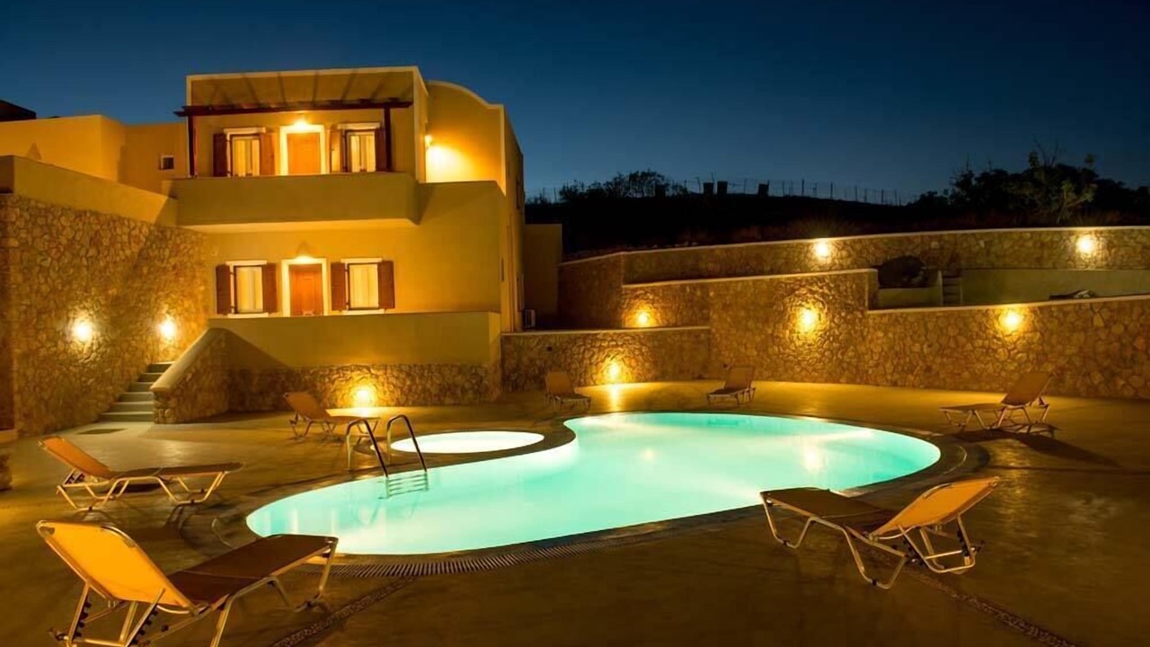 Photo of Outdoor in Fira