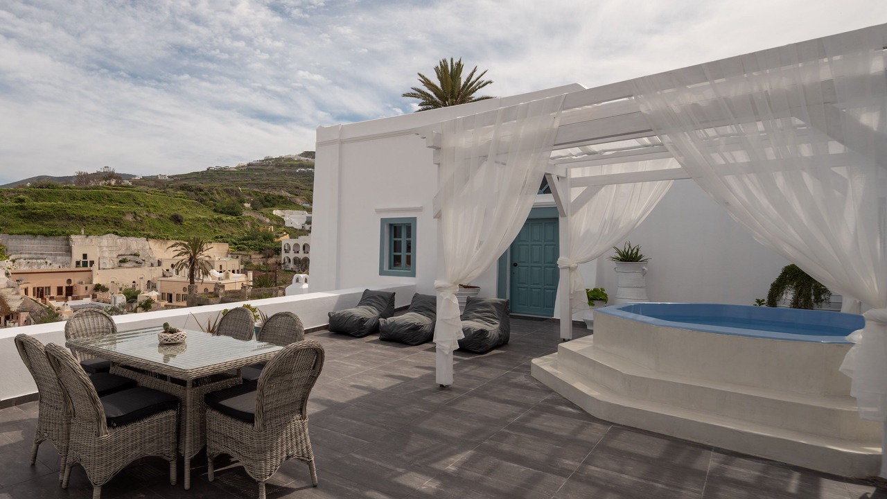 Photo of Outdoor in Messaria