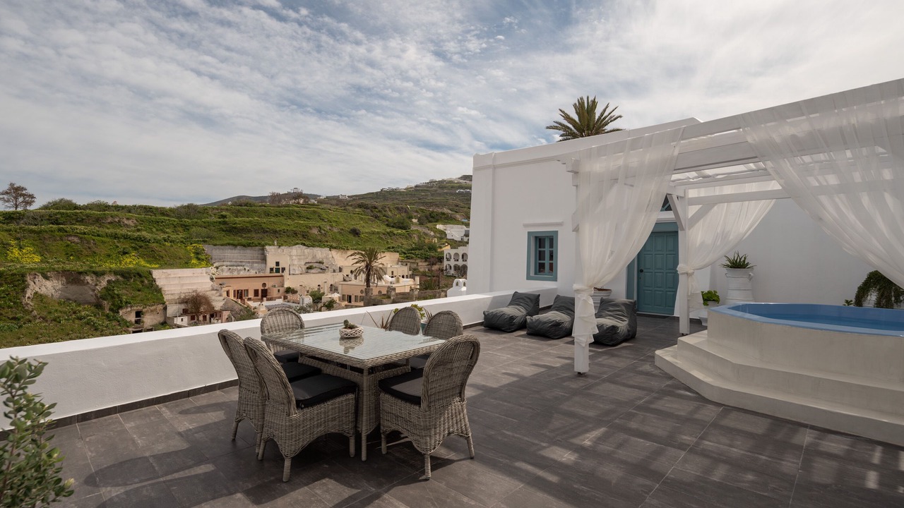 Photo of Outdoor in Messaria