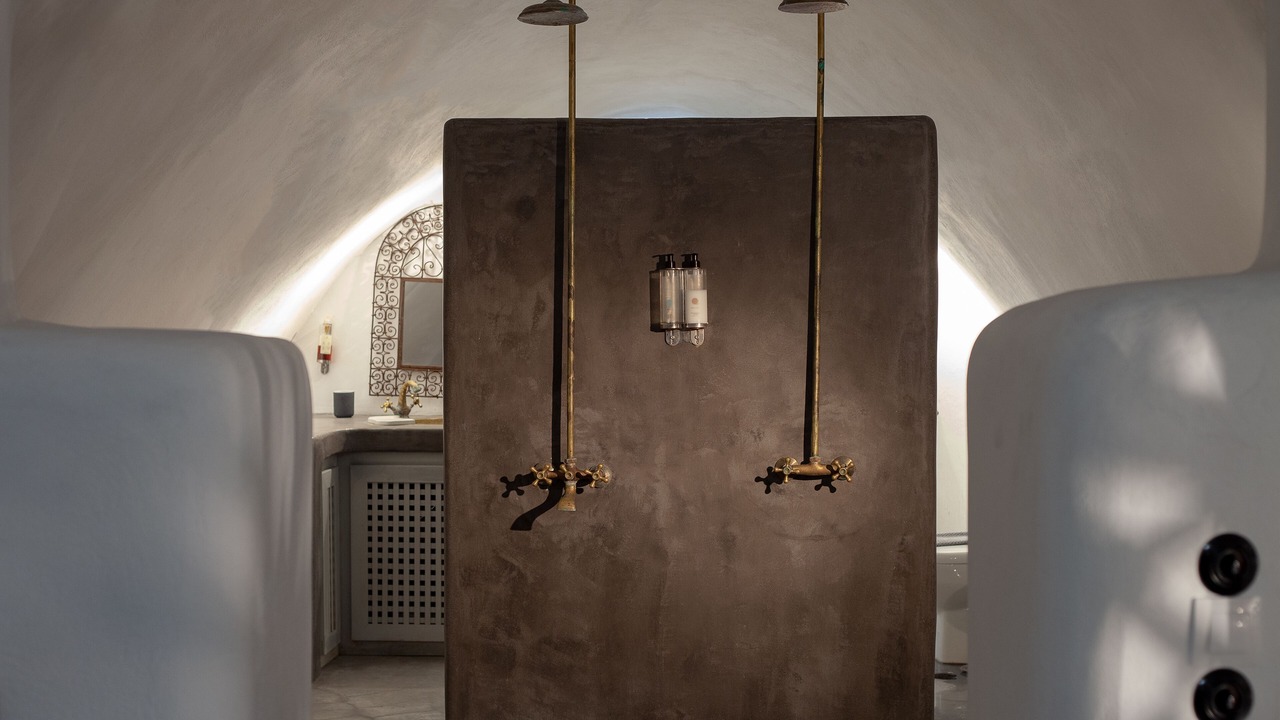 Photo of Bathroom in Emporio