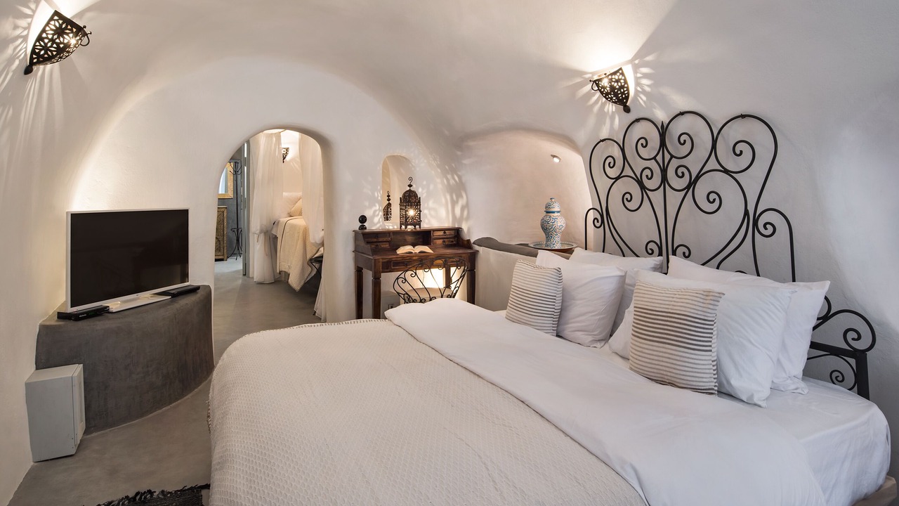 Photo of Bedroom in Emporio