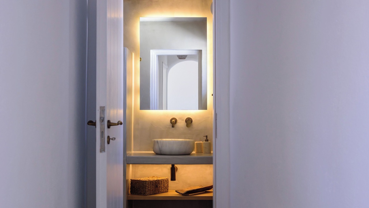 Photo of Bathroom in Exo Gialos