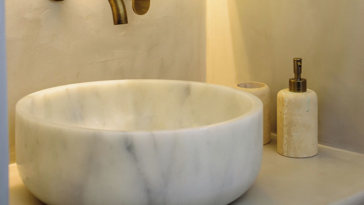 Photo of Bathroom in Exo Gialos
