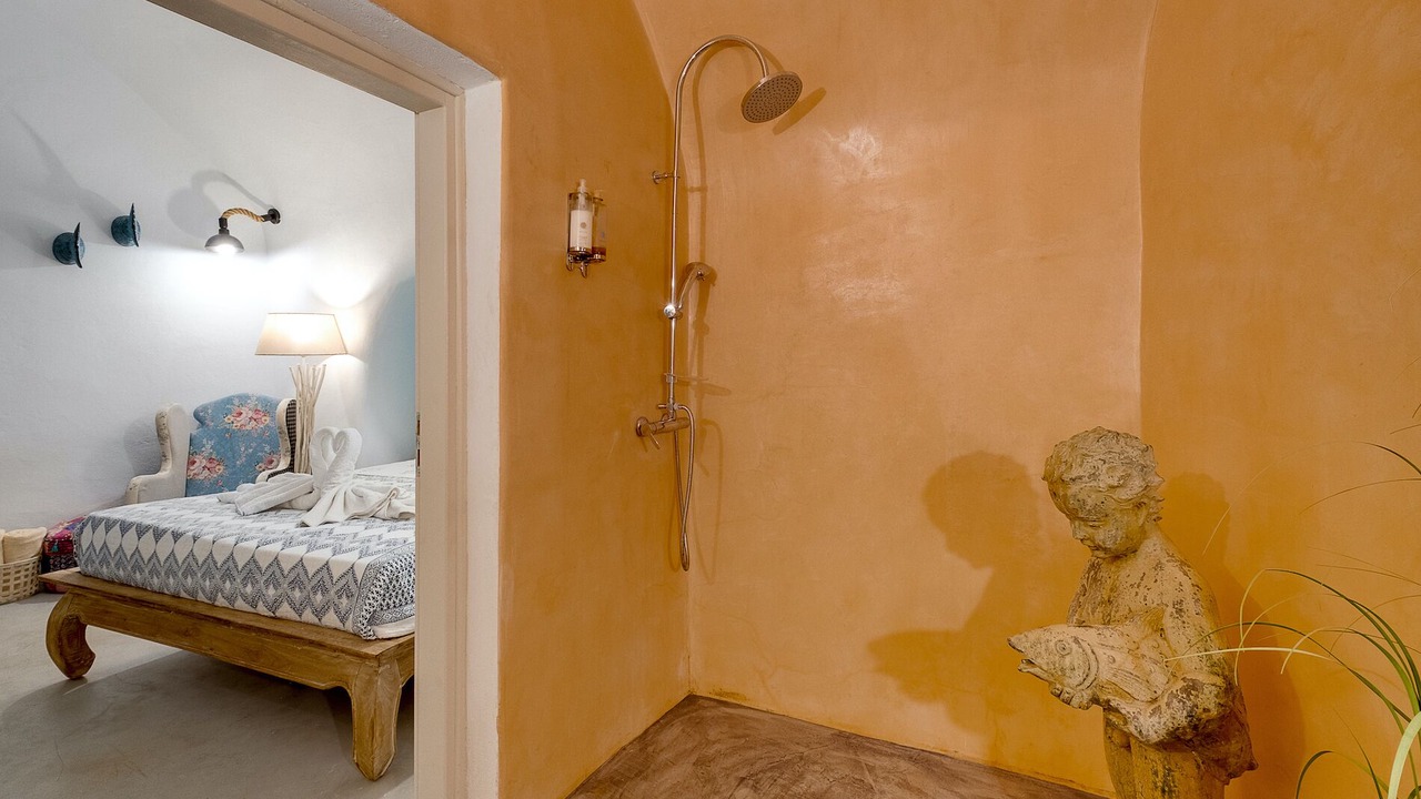 Photo of Bathroom in Emporio