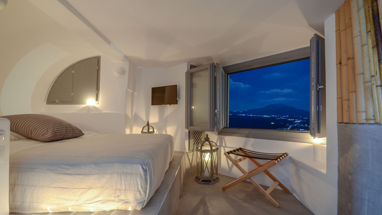 Photo of Bedroom in Akrotiri