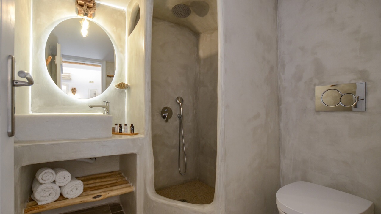 Photo of Bathroom in Plaka