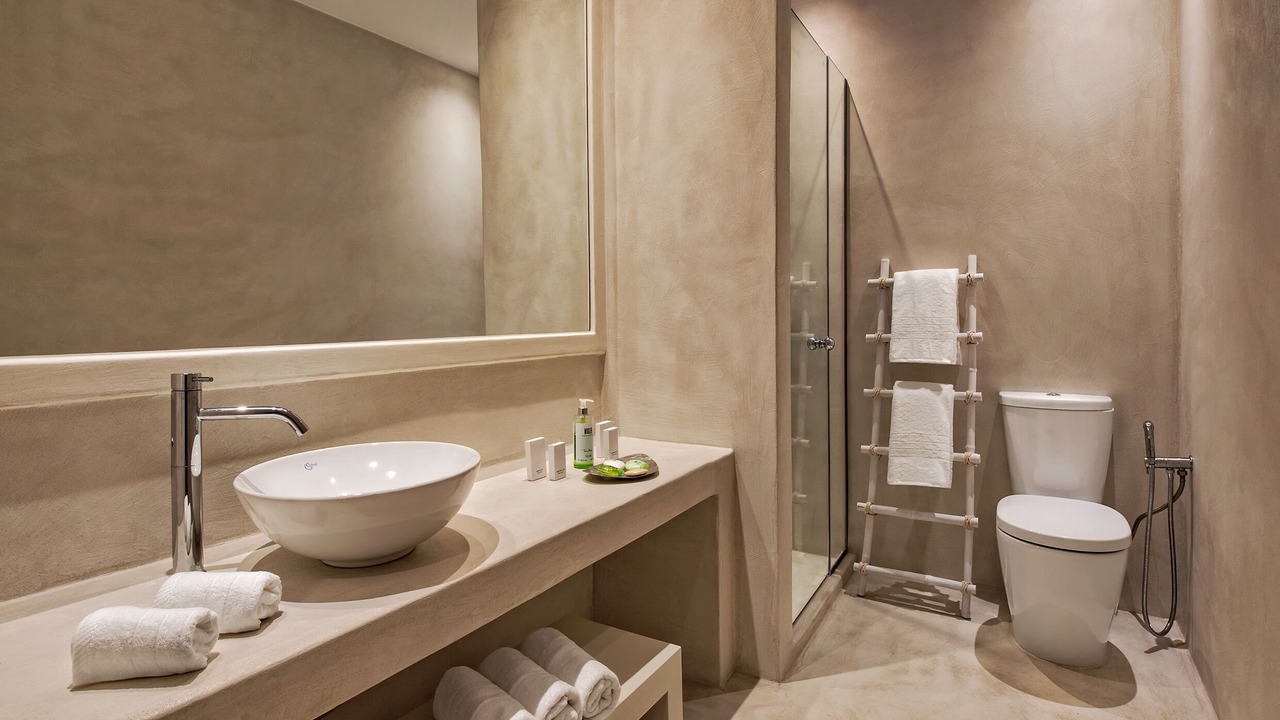 Photo of Bathroom in Kamari