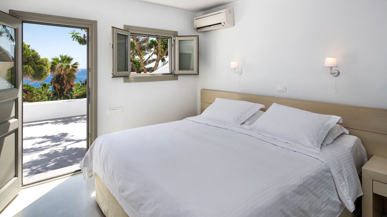 Photo of Bedroom in Kamari