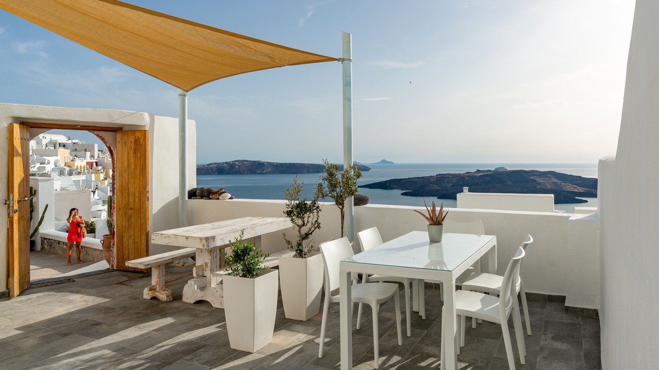 Photo of Others in Fira