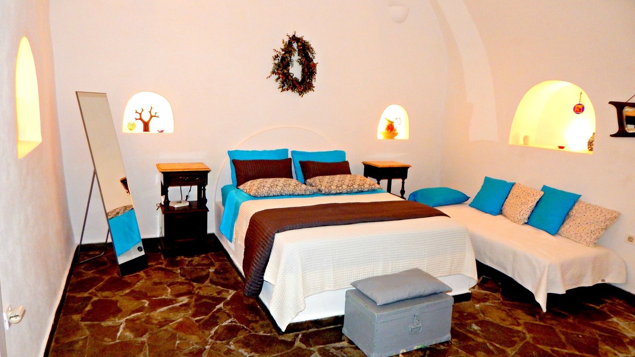 Photo of Bedroom in Messaria