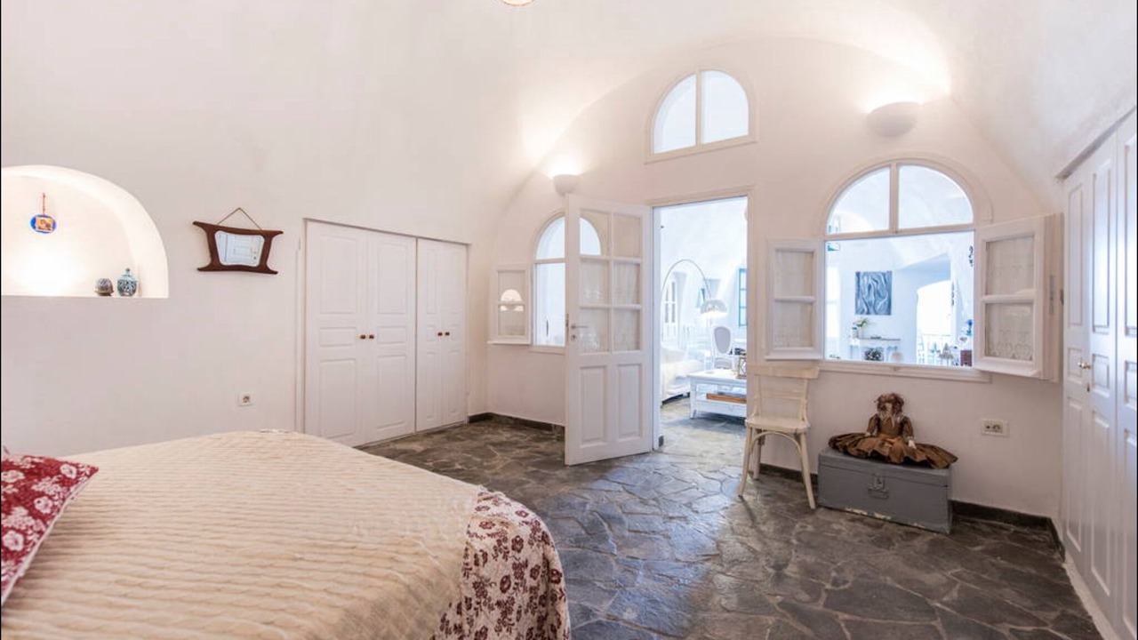 Photo of Bedroom in Messaria