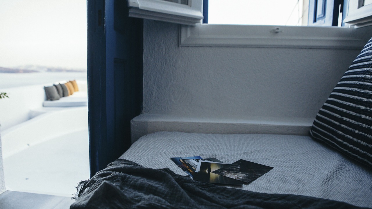 Photo of Bedroom in Oia