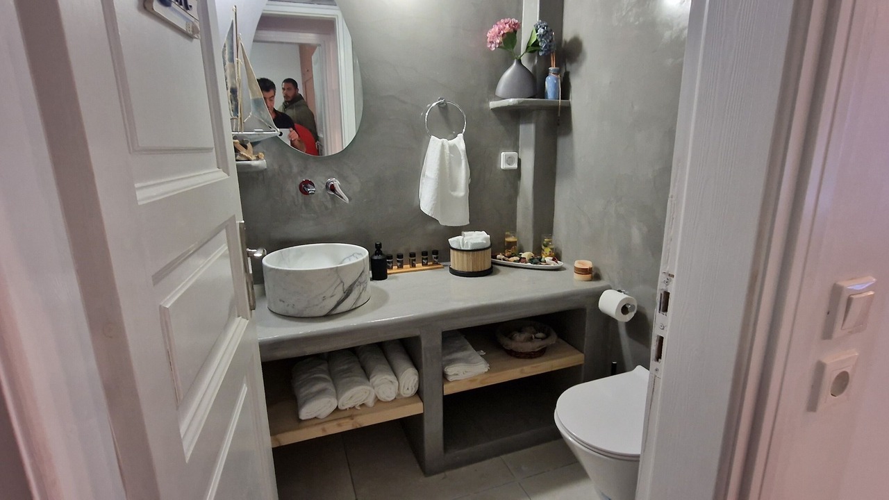 Photo of Bathroom in Monolithos