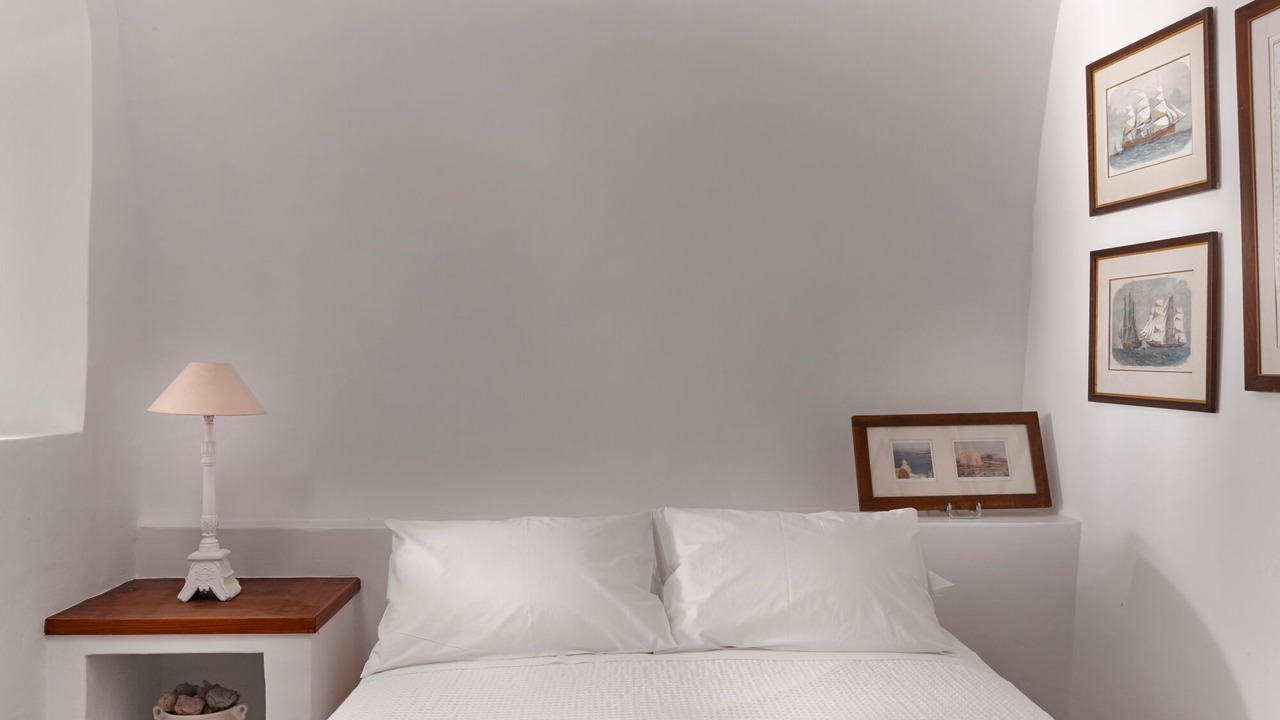 Photo of Bedroom in Firostefani