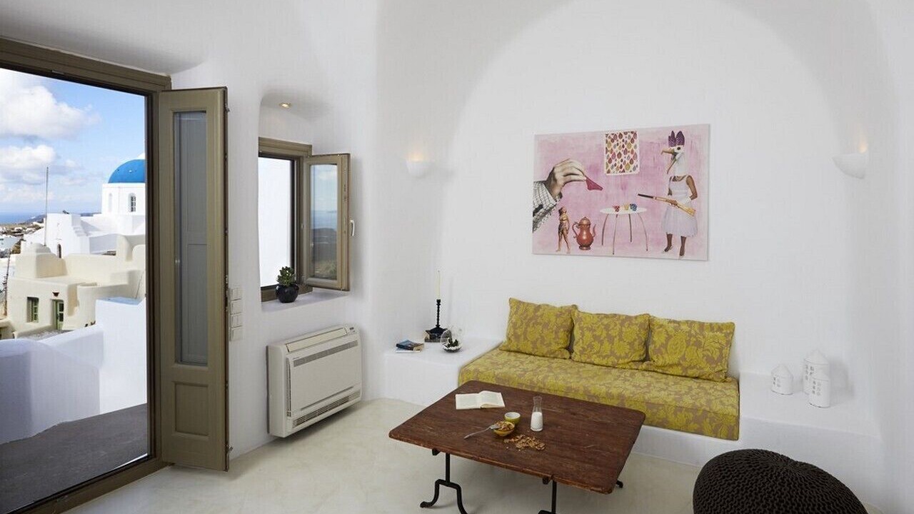 Photo of Livingroom in Santorini