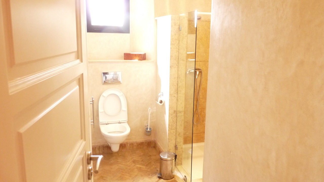 Photo of Bathroom in Issen