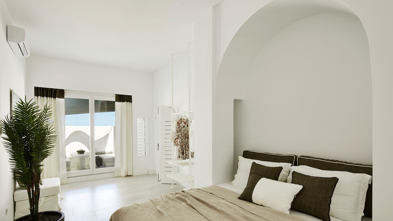 Photo of Bedroom in Messaria