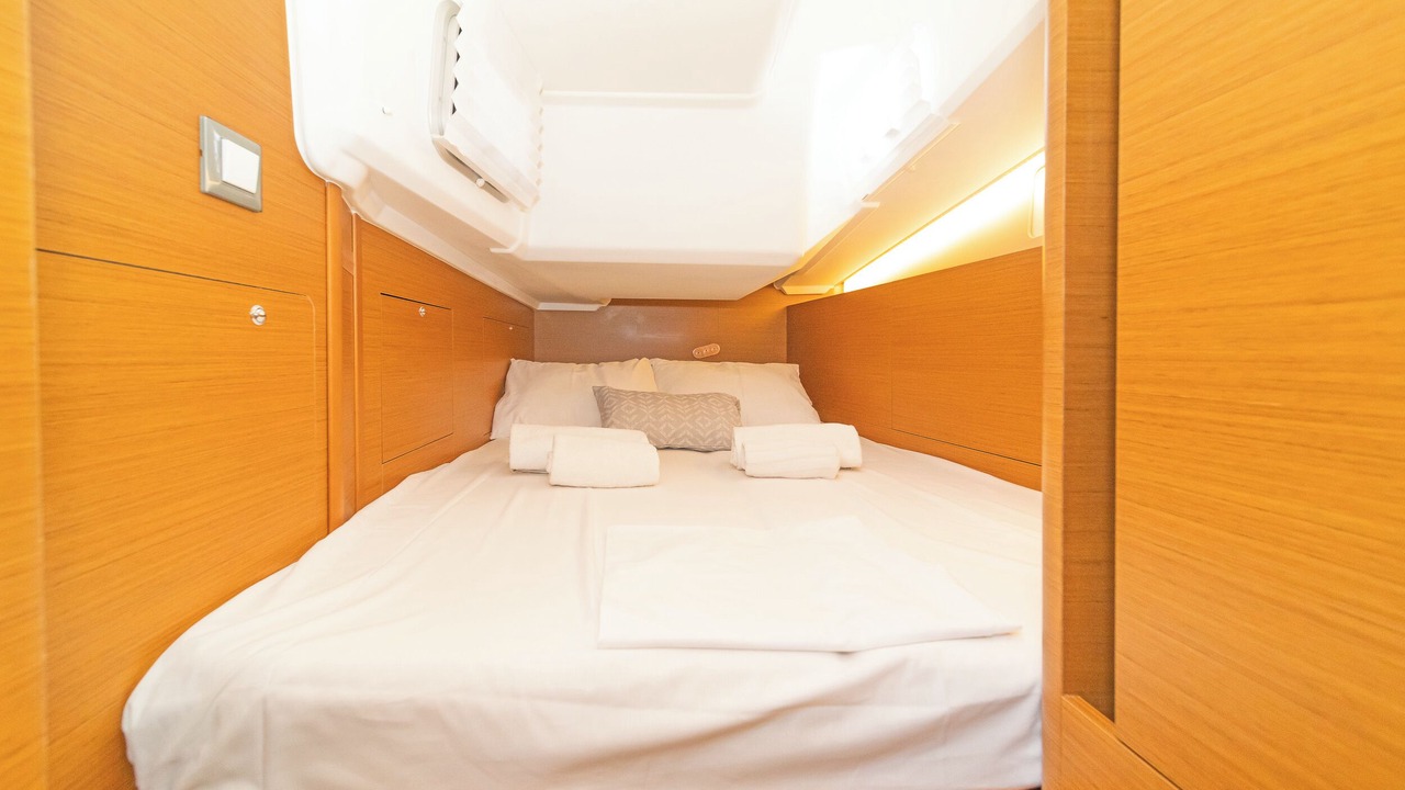 Photo of Bedroom in Volos City Centre