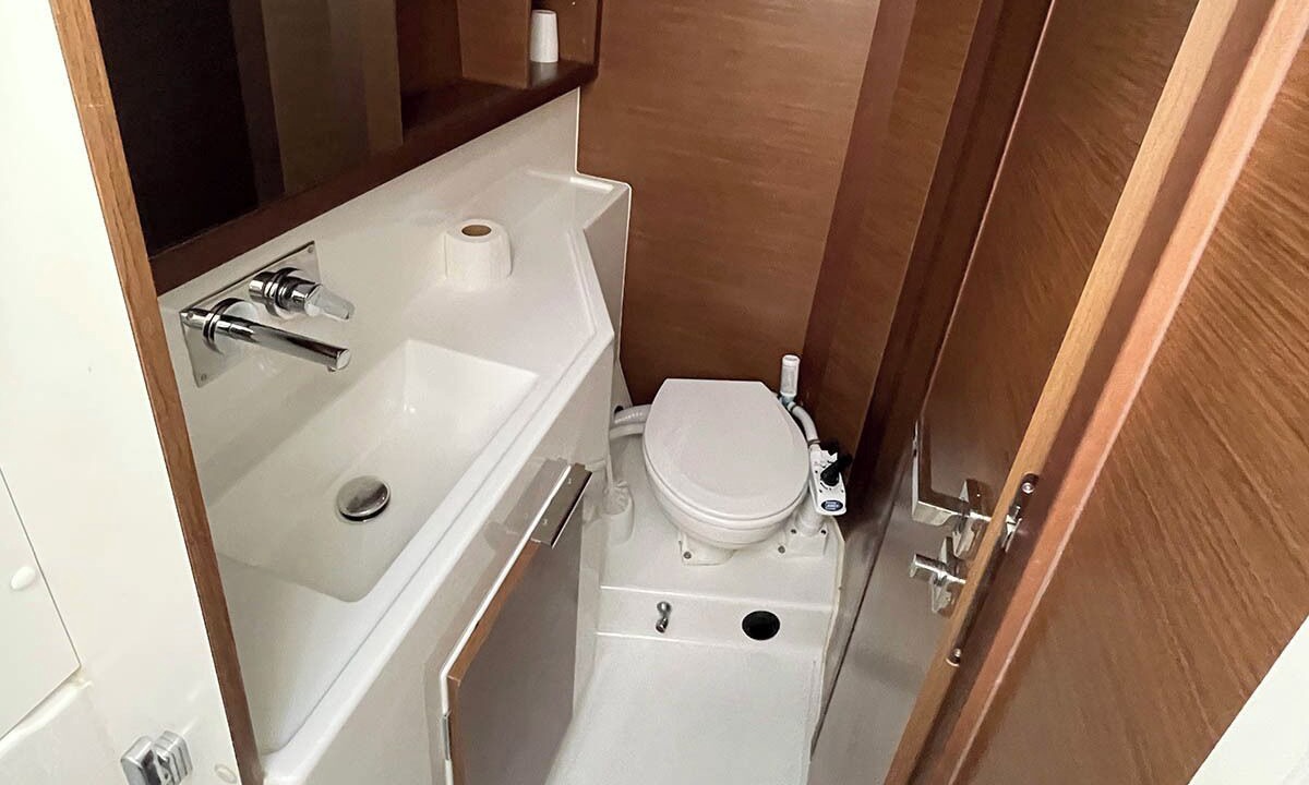 Photo of Bathroom in Elliniko