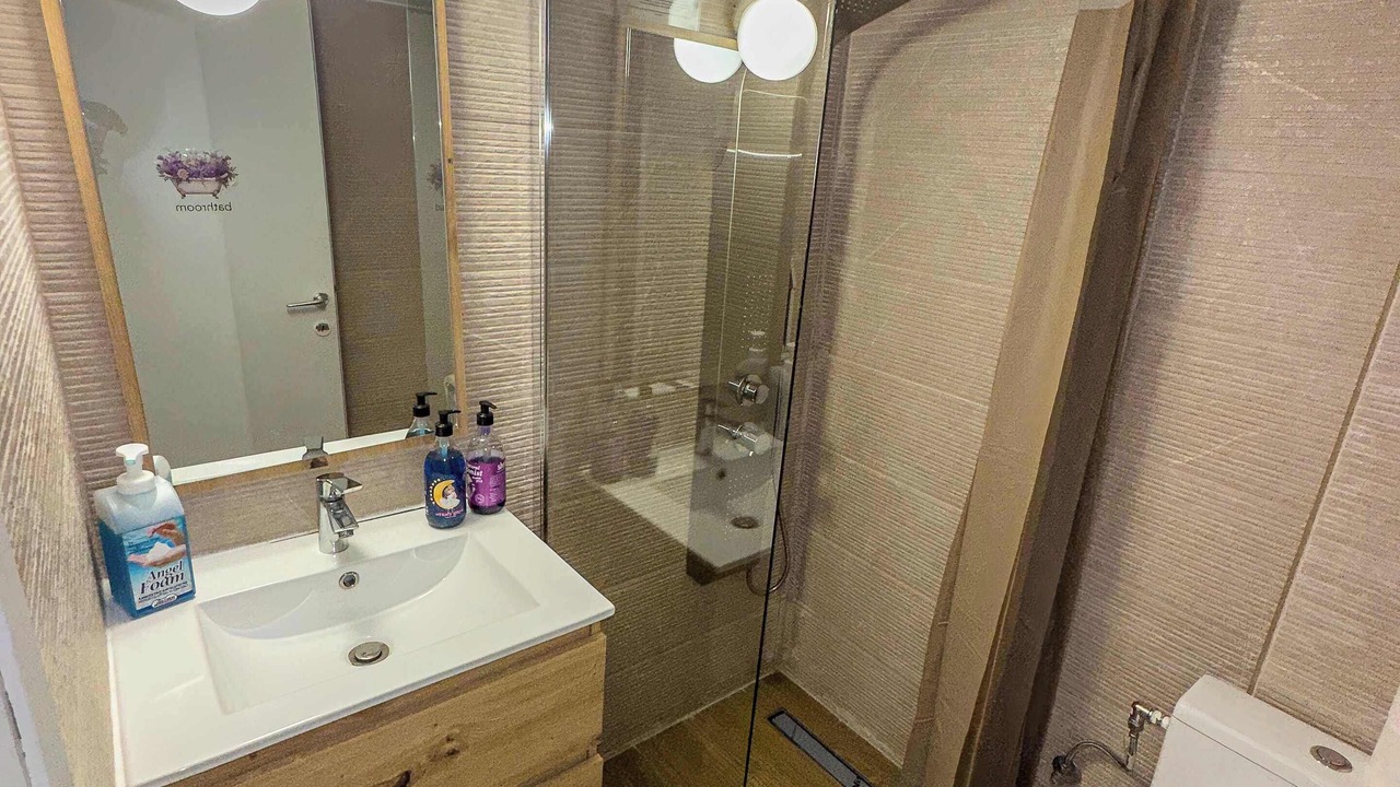 Photo of Bathroom in Dio-Olympos