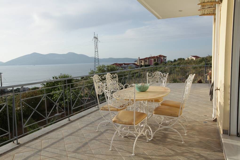 Photo of Outdoor in Aliverion