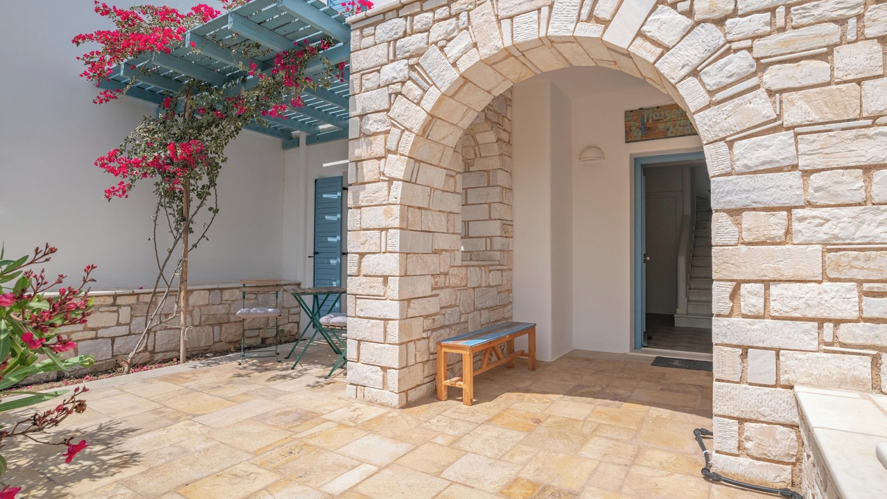 Photo of Patio Balcony in Aliki