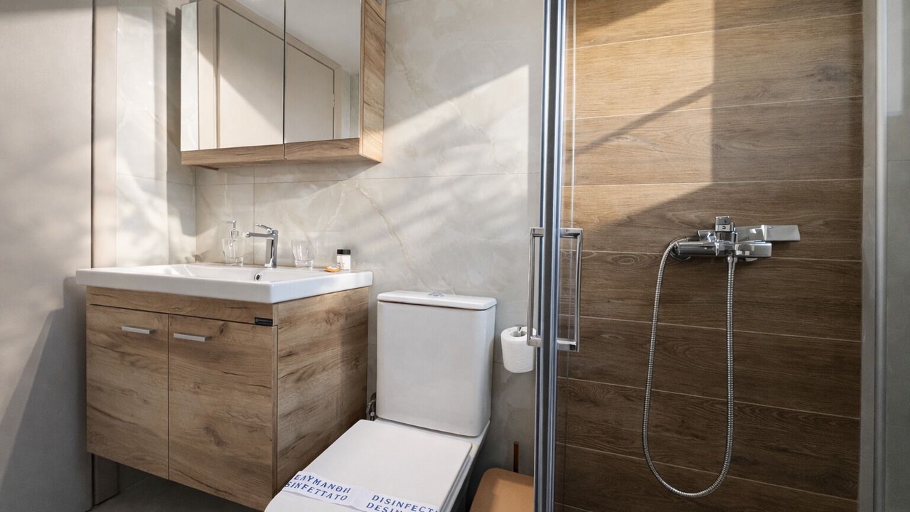 Photo of Bathroom in Irakleio