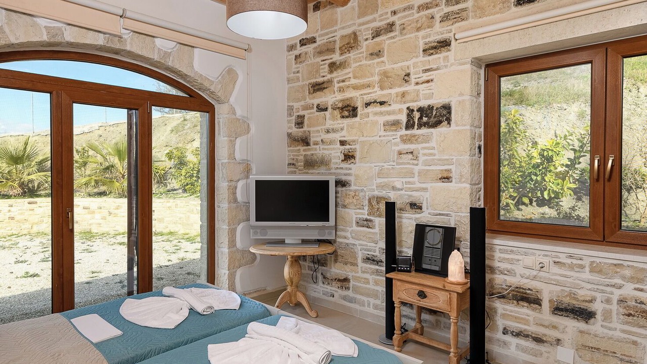 Photo of Bedroom in Faistos