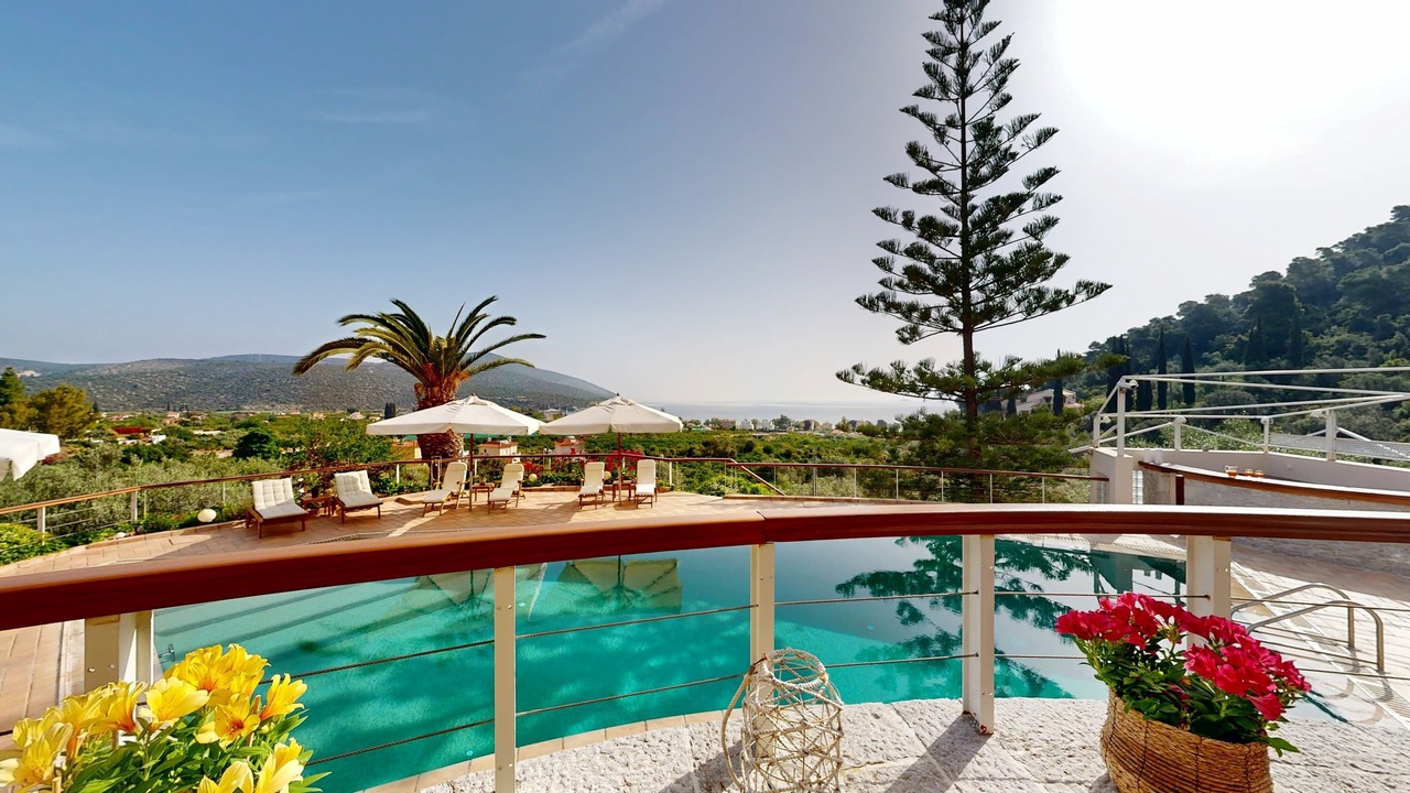 Photo of Outdoor in Melissopetra