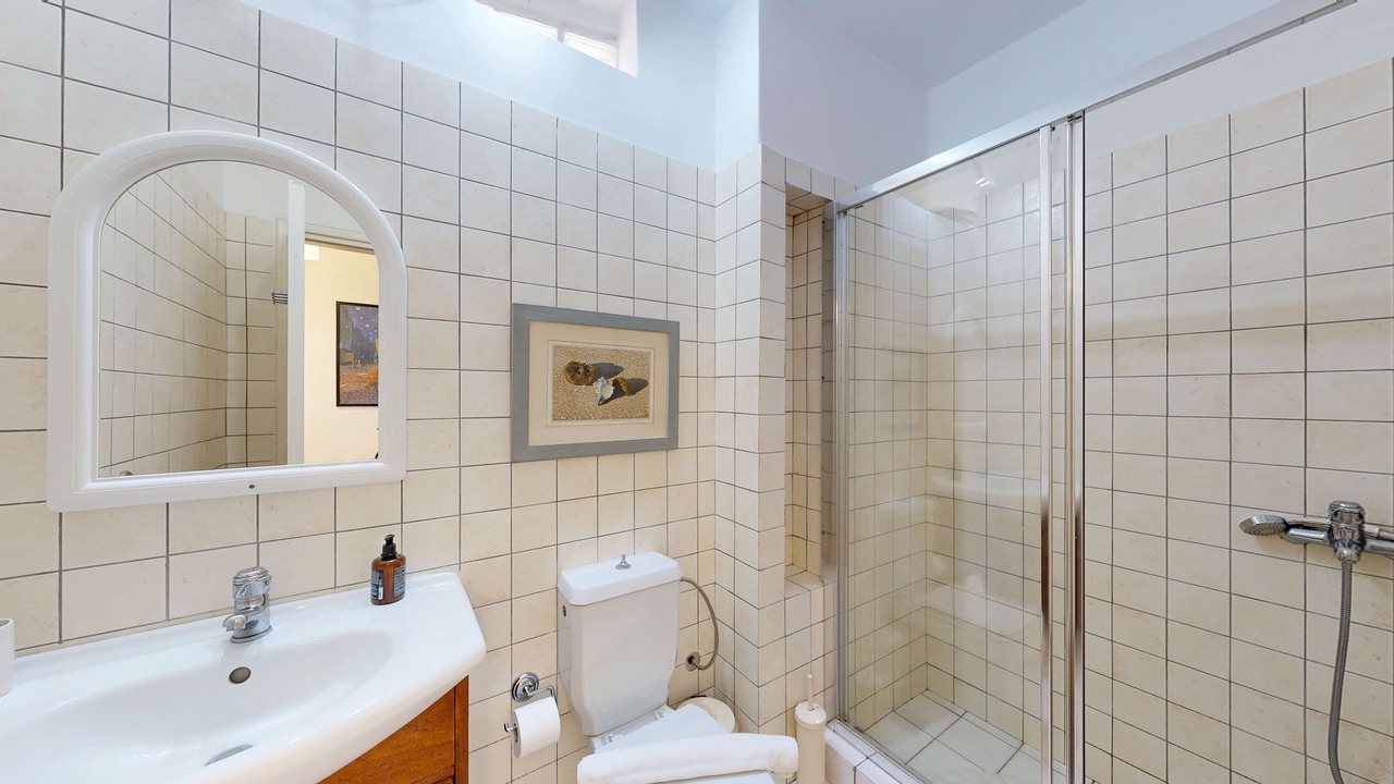 Photo of Bathroom in Melissopetra