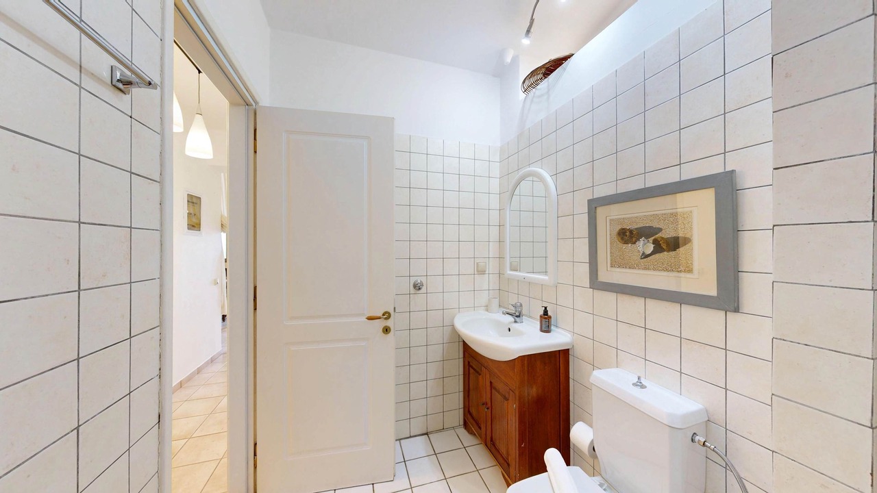 Photo of Bathroom in Melissopetra
