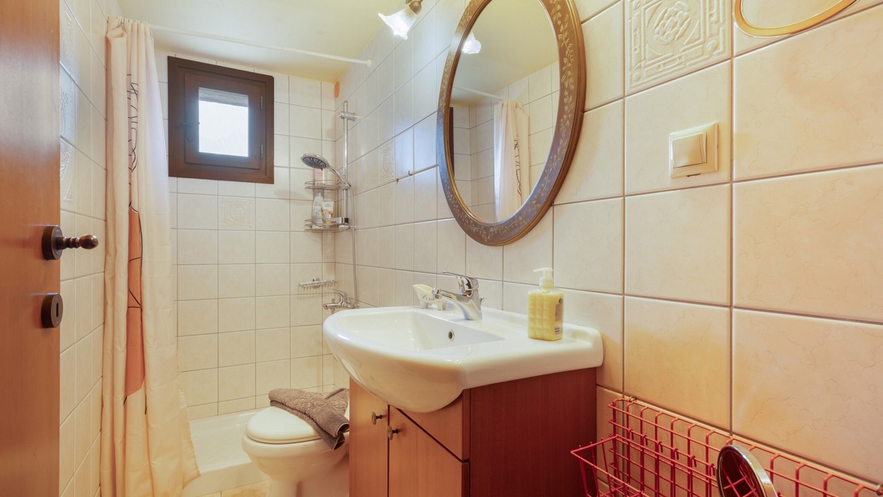 Photo of Bathroom in Tilisos