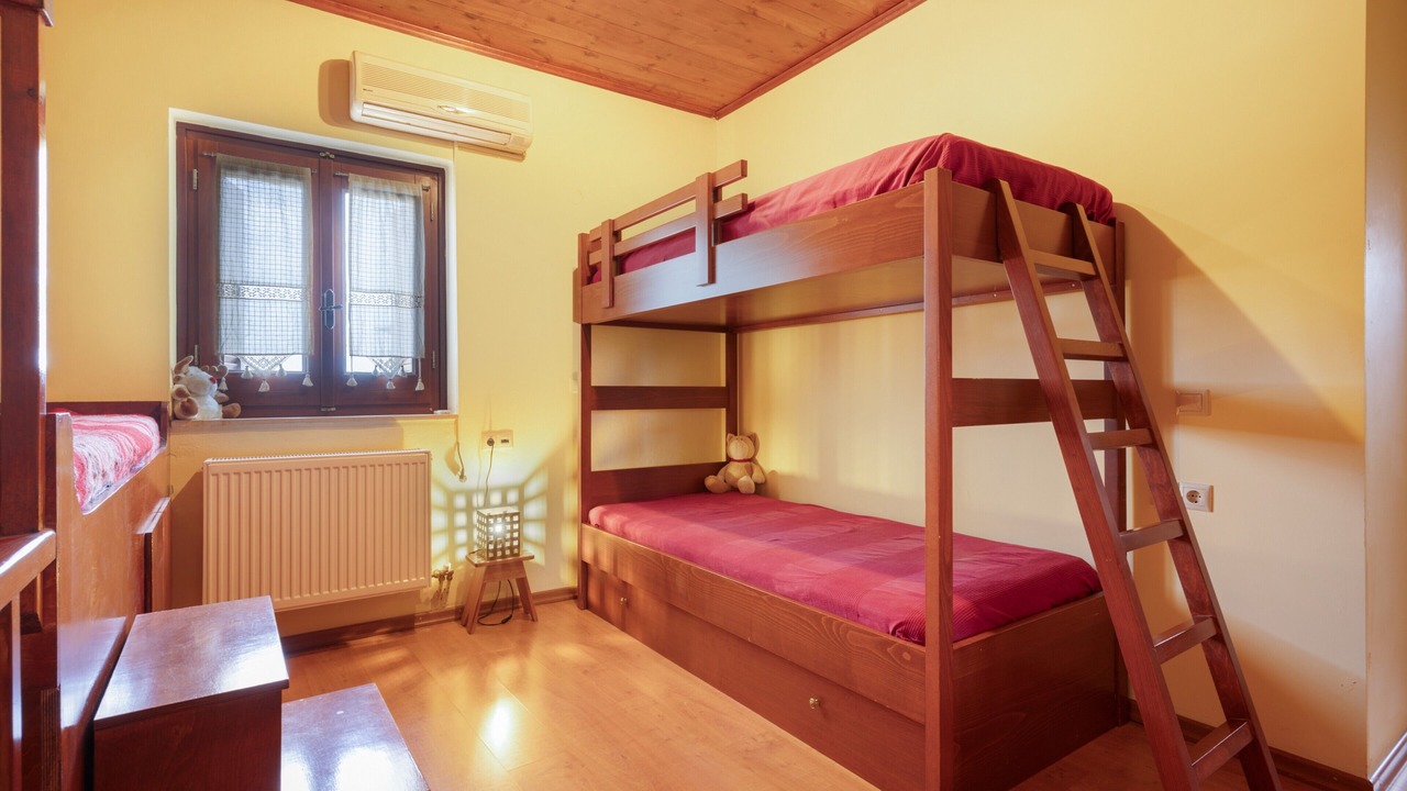 Photo of Bedroom in Tilisos