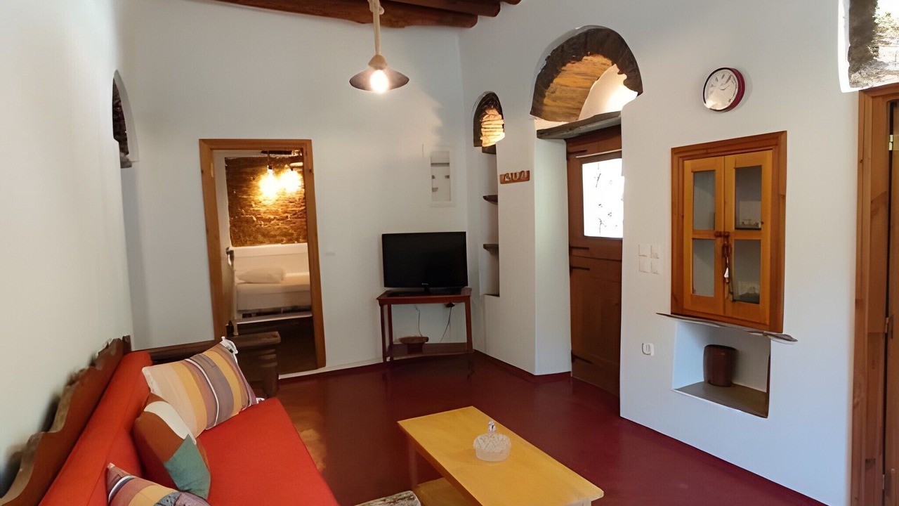 Photo of Livingroom in Andros