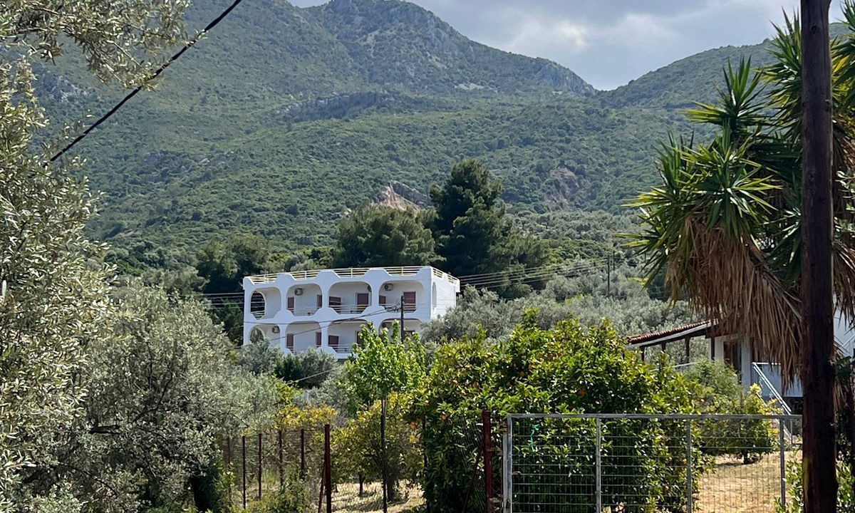 Photo of Outdoor in Melissopetra