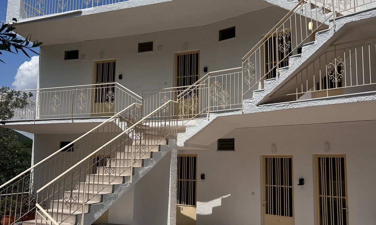 Photo of Outdoor in Melissopetra
