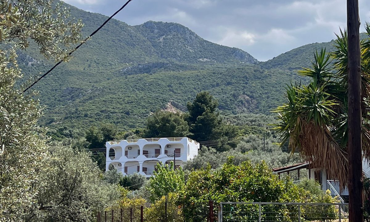 Photo of Outdoor in Melissopetra