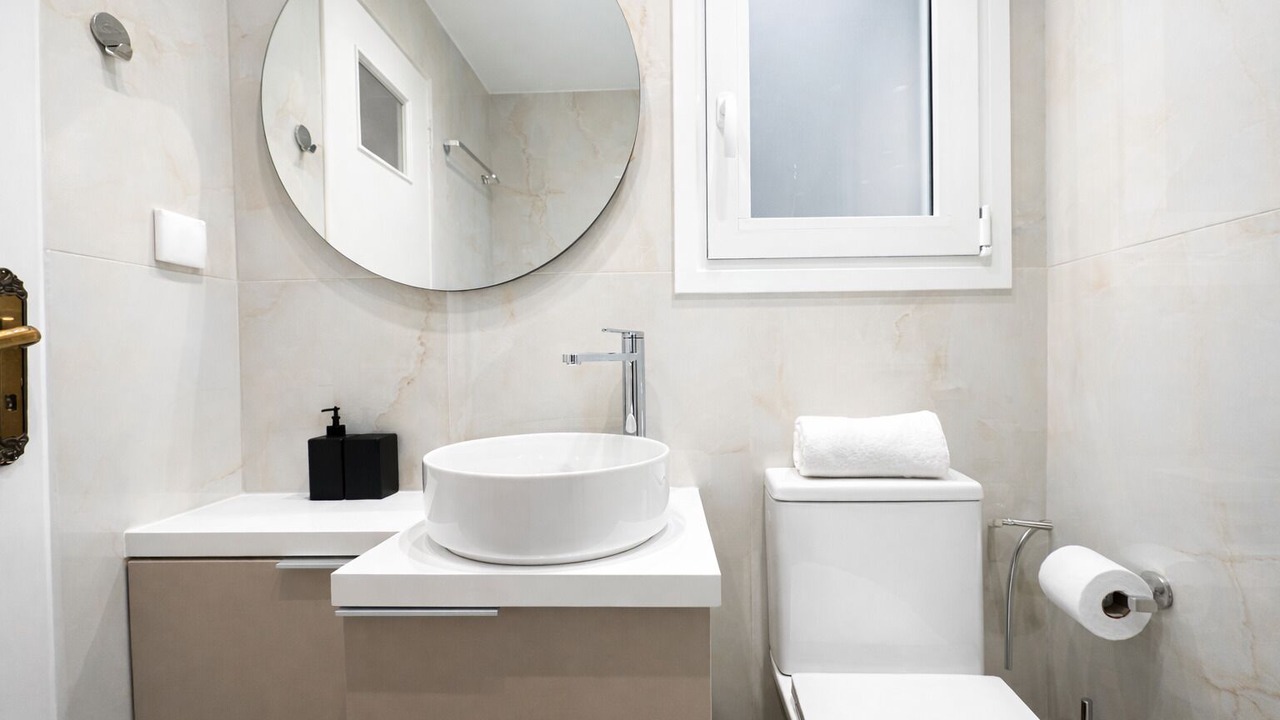 Photo of Bathroom in Kypseli
