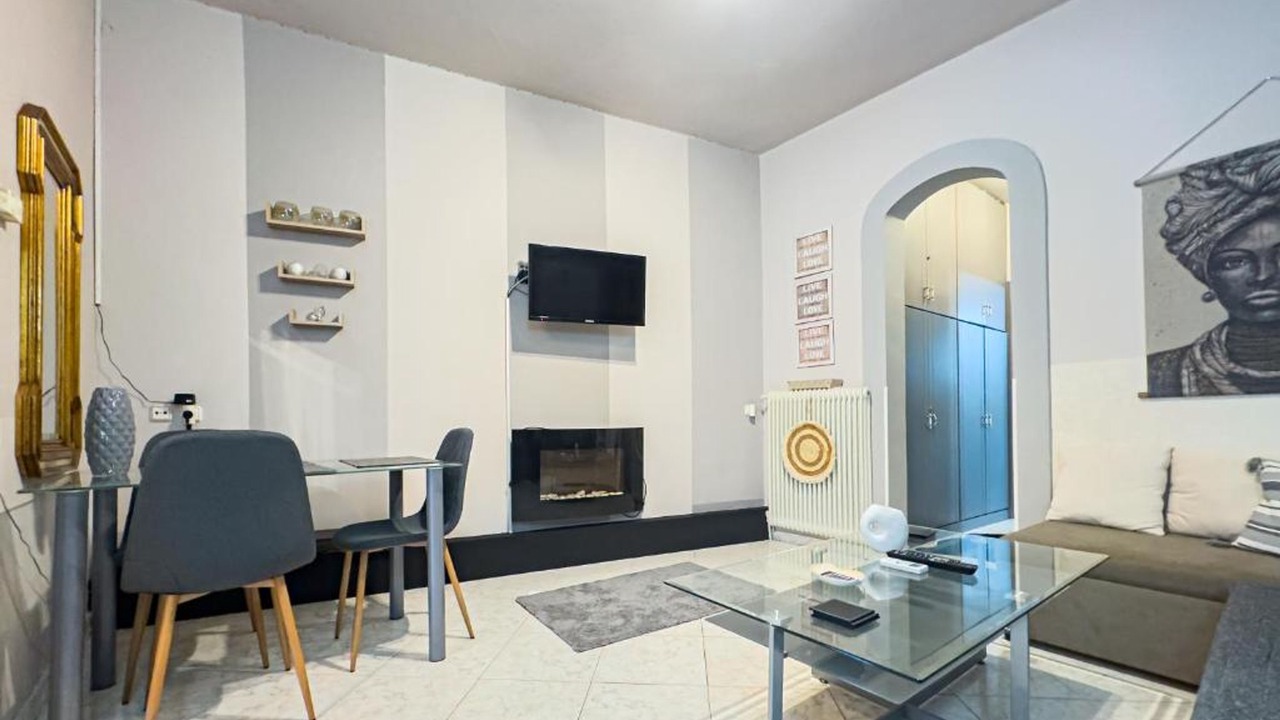 Photo of Livingroom in Volos City Centre