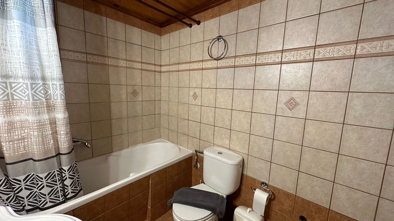 Photo of Bathroom in Agios Ioannis