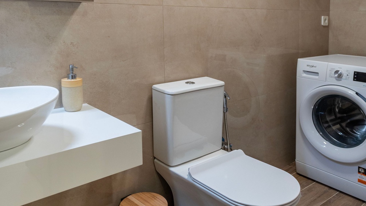 Photo of Bathroom in Monopari