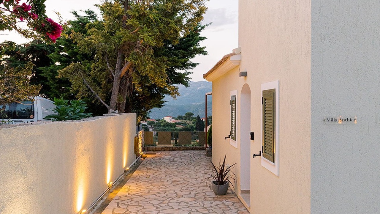 Photo of Outdoor in Menegata