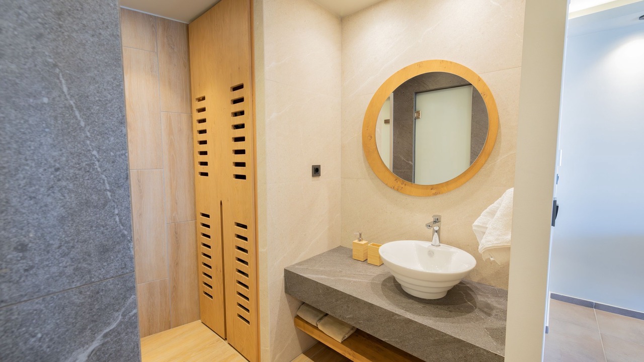 Photo of Bathroom in Kato Stalos