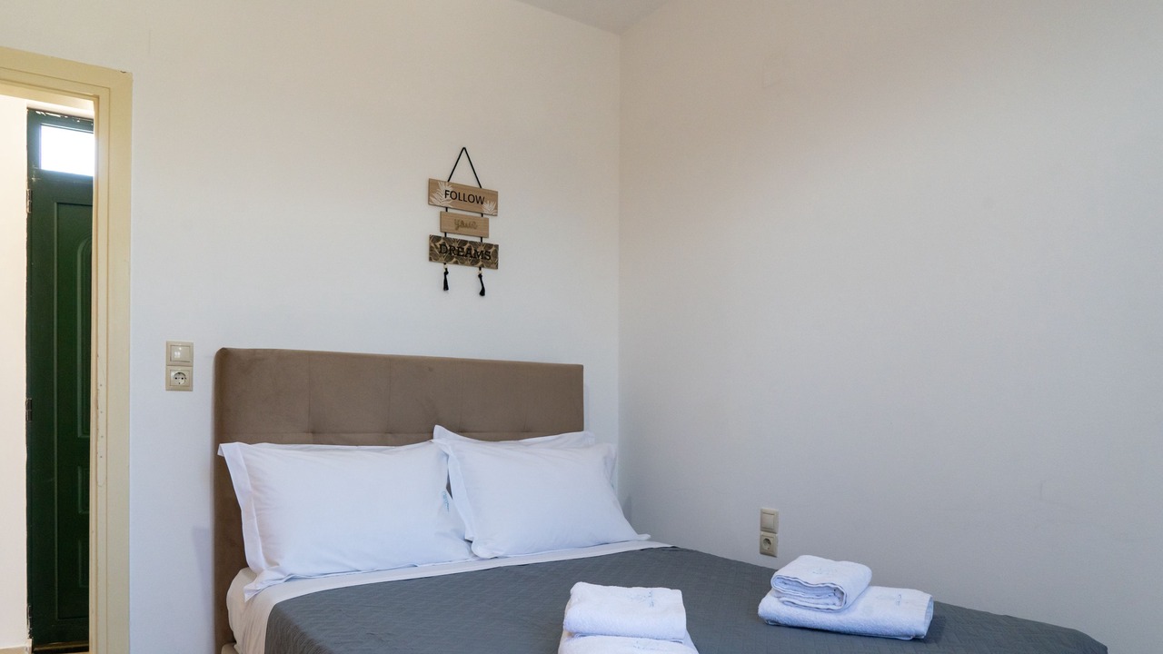 Photo of Bedroom in Milatos Beach